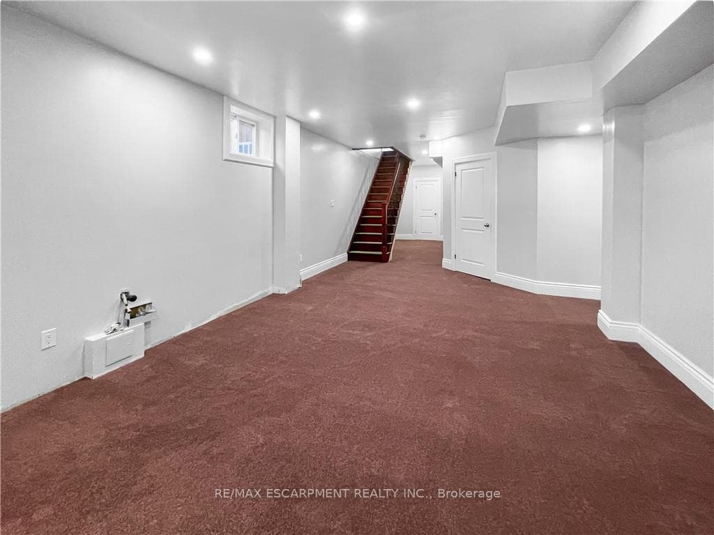 116 EAST 21st Street photo 25