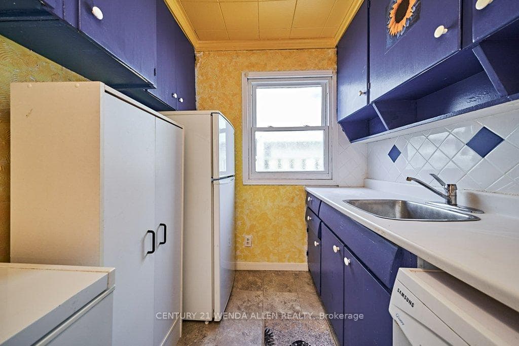9 Edward Street photo 9