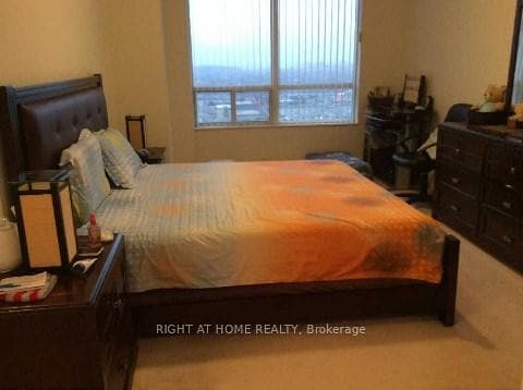 3888 Duke Of York Boulevard Unit 3034 photo 8