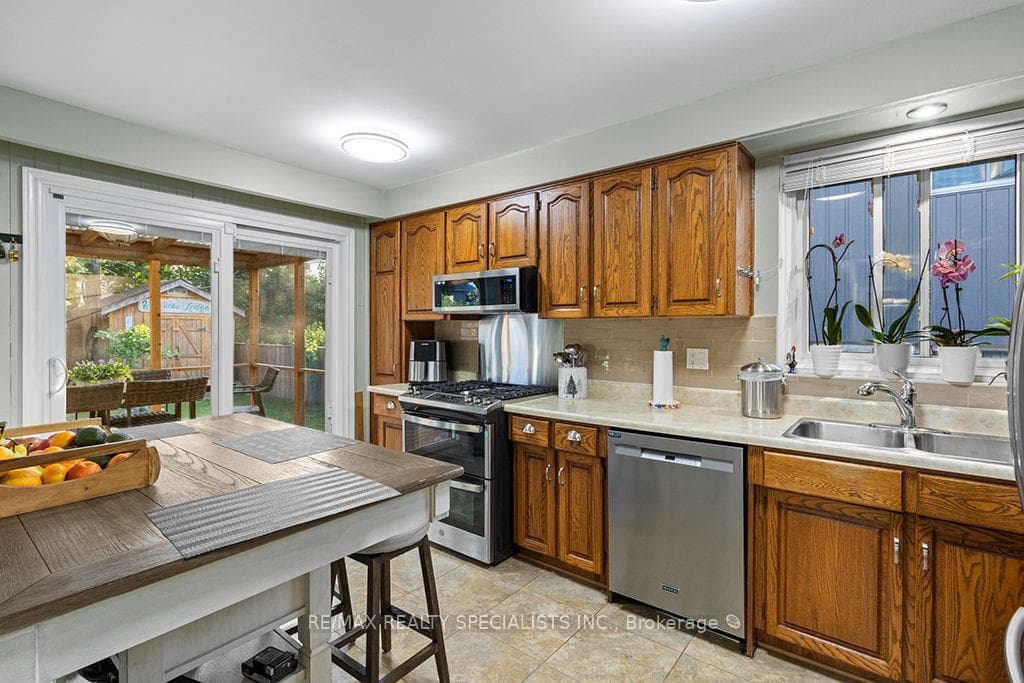 88 Shirley Street photo 10