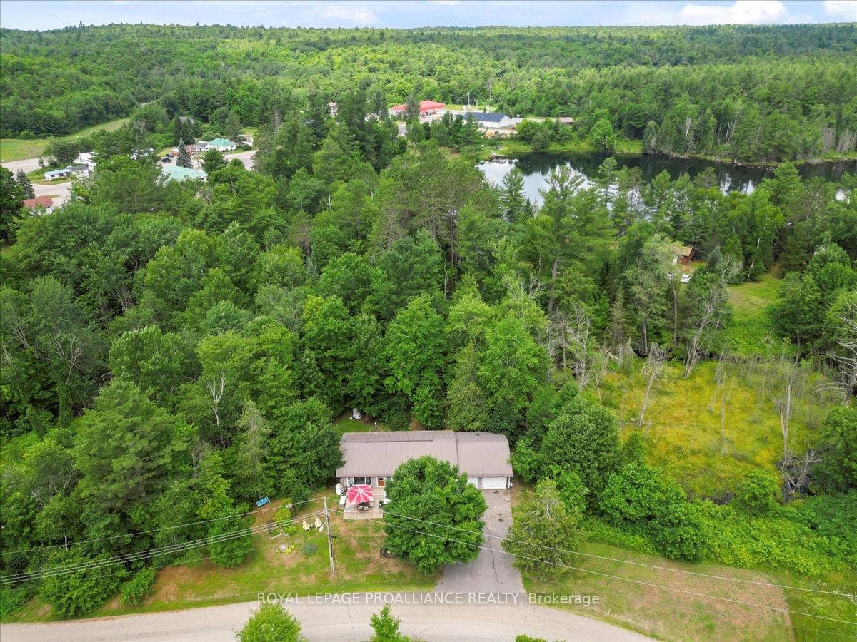1023 Jewel Road photo 3
