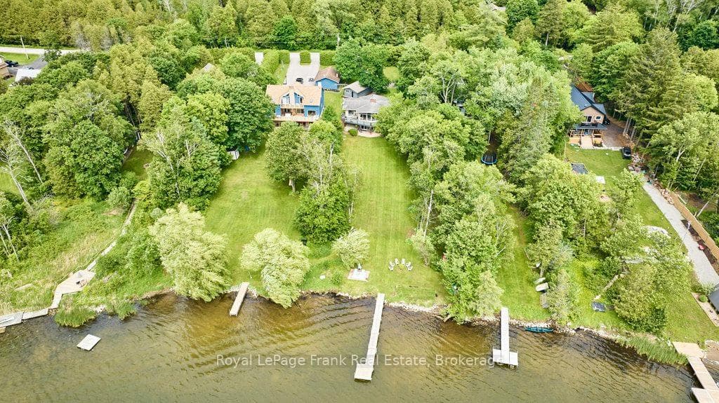 156 Acton Road photo 44