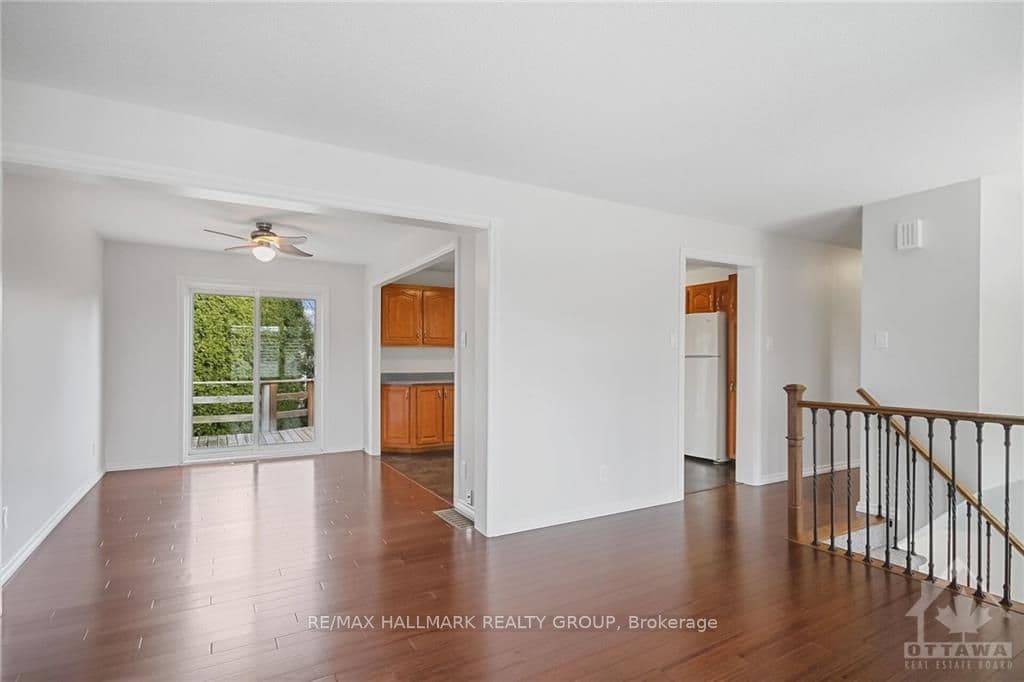 7 DOWDALL Crescent photo 6