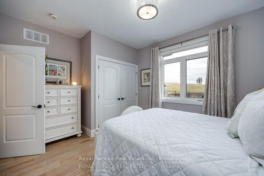 28 Rustlewood Avenue photo 23