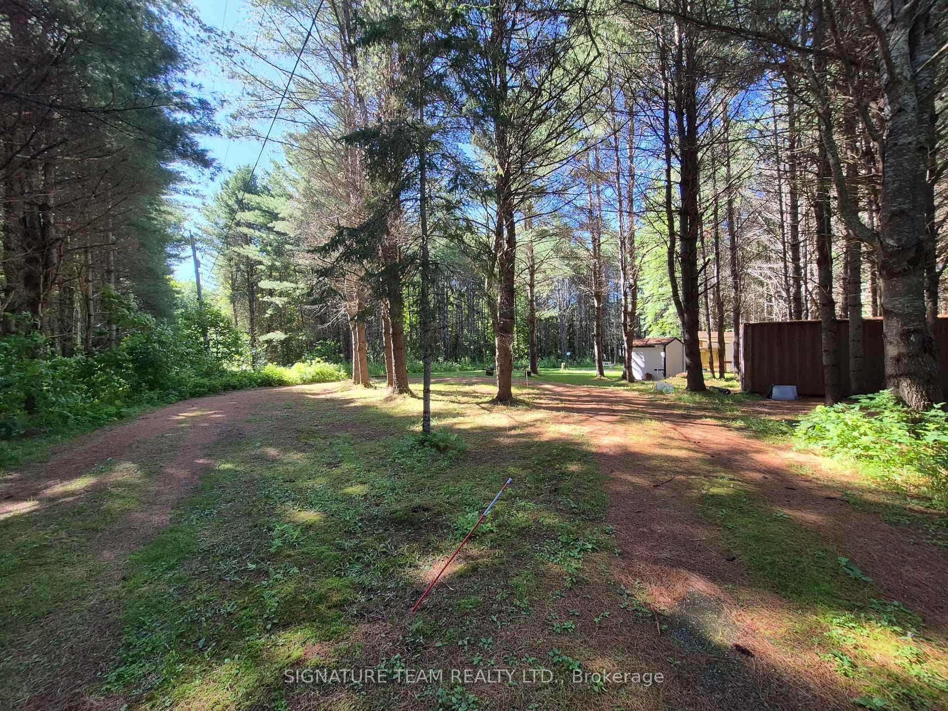 4882 Round Lake Road photo 3