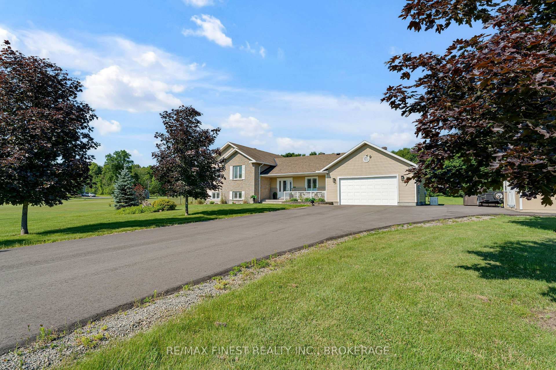 59 Horace Drive photo 2