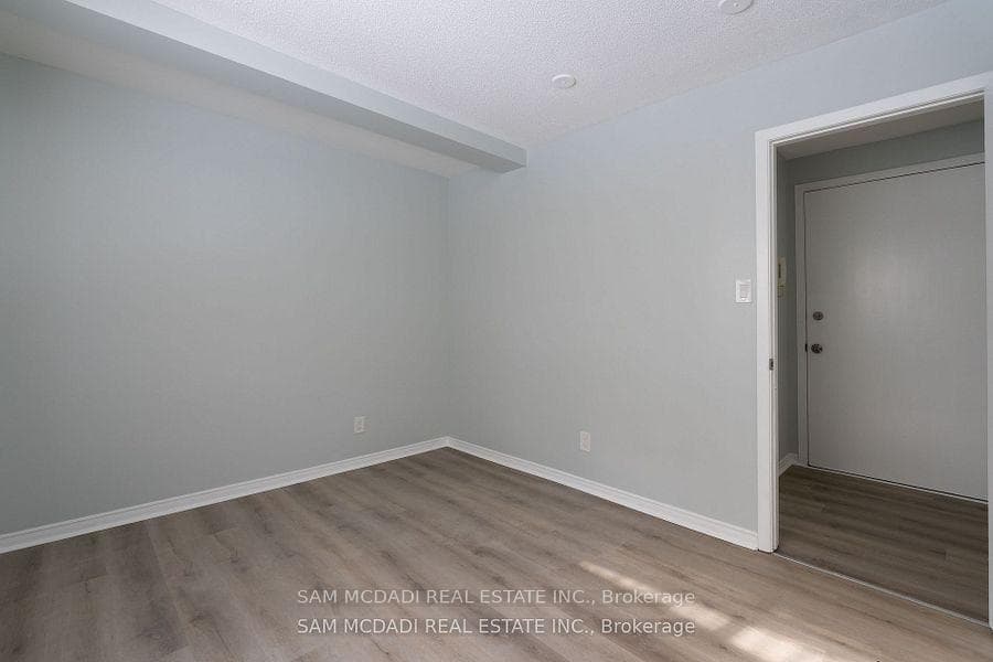 15 Faulkner Street Unit 104 photo 10