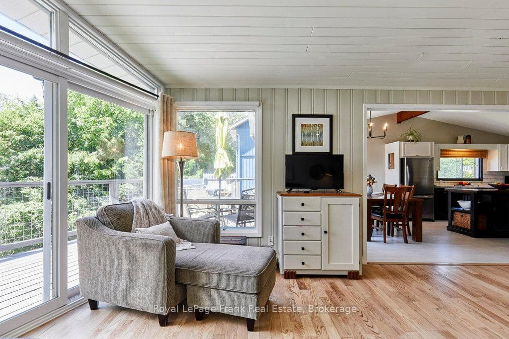 156 Acton Road photo 10
