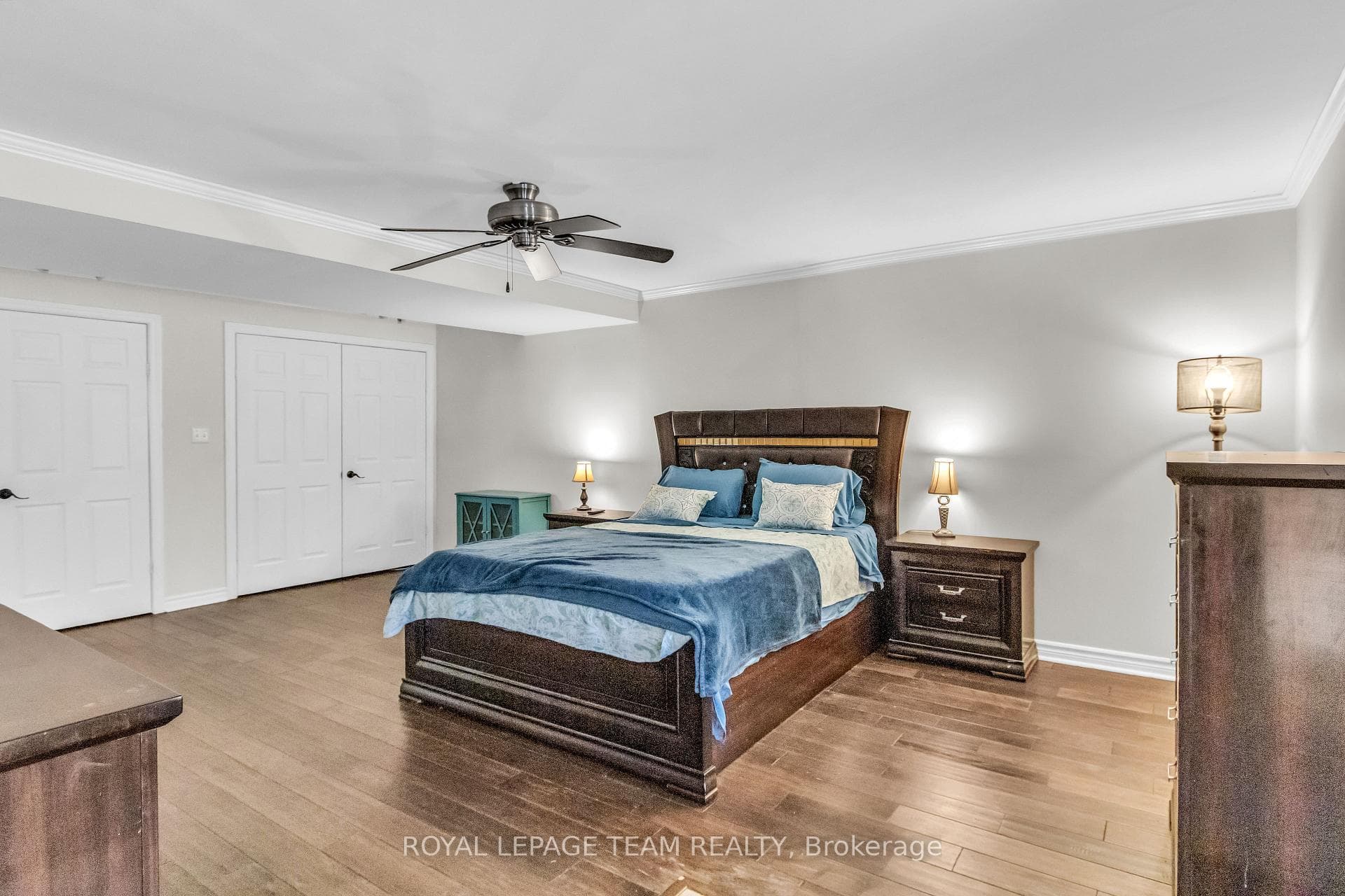 7706 Alfred Street photo 12