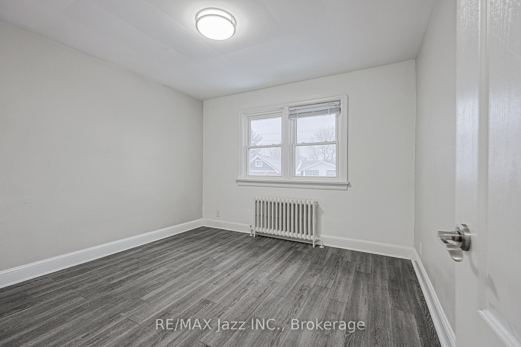 366 Mary Street Unit 4 photo 23
