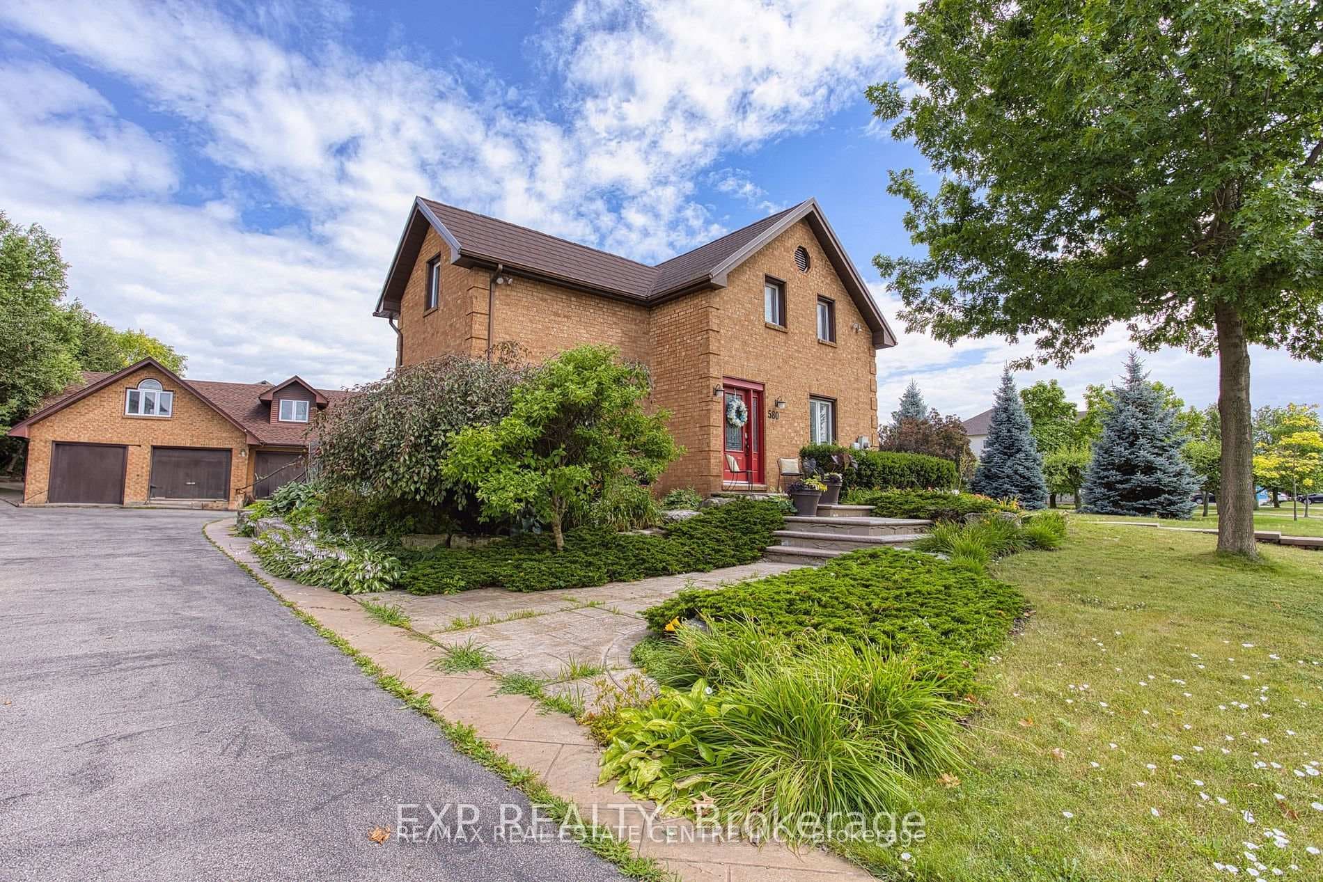 580 Fifty Road photo 1