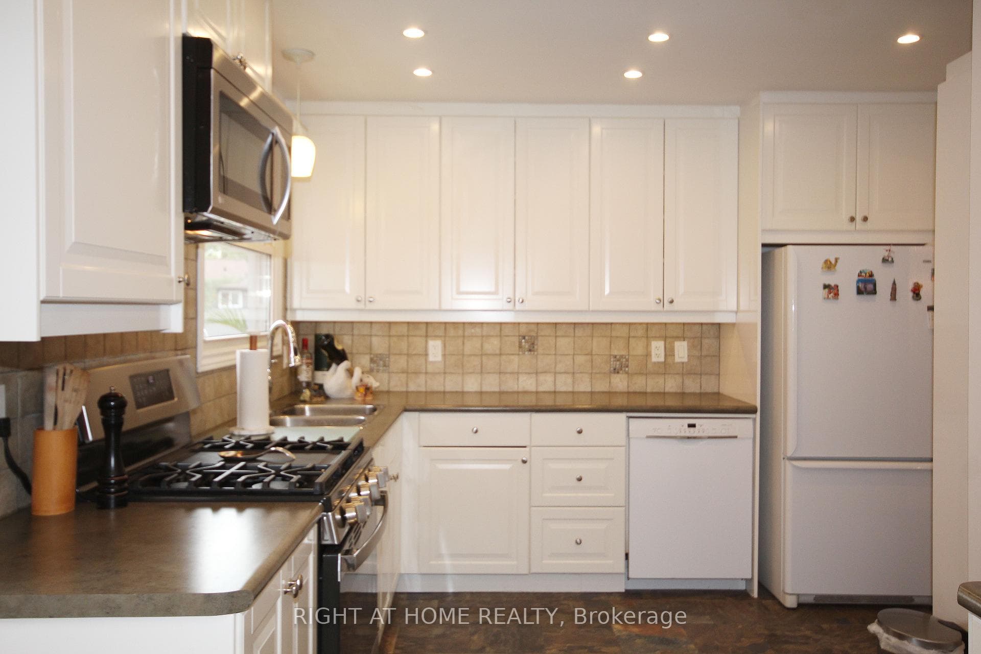 Main Kitchen