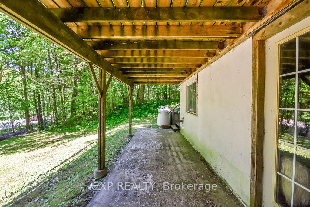915 Vindin Street photo 22