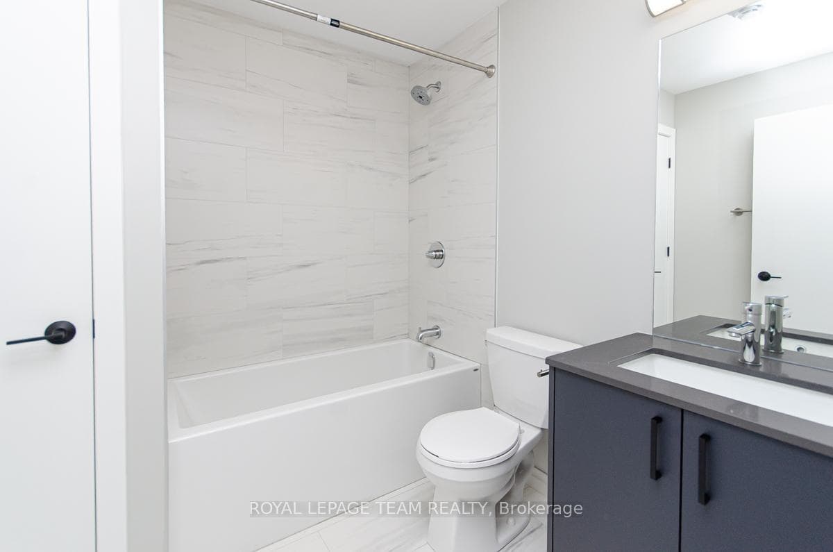 1291 Summerville Avenue Unit 303 photo 15