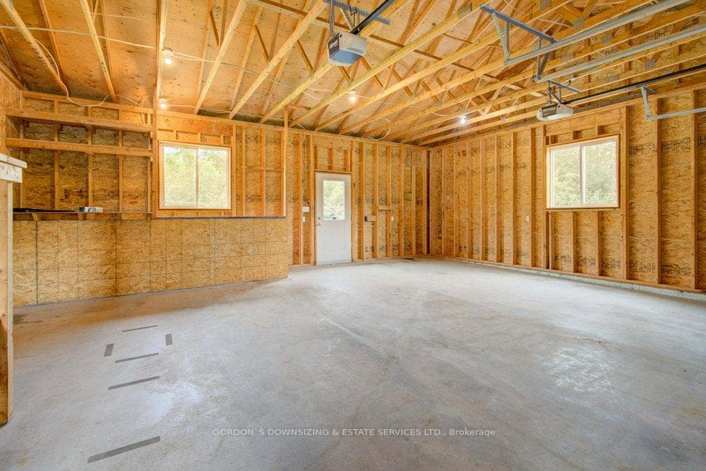 4402 Bradford Road photo 34