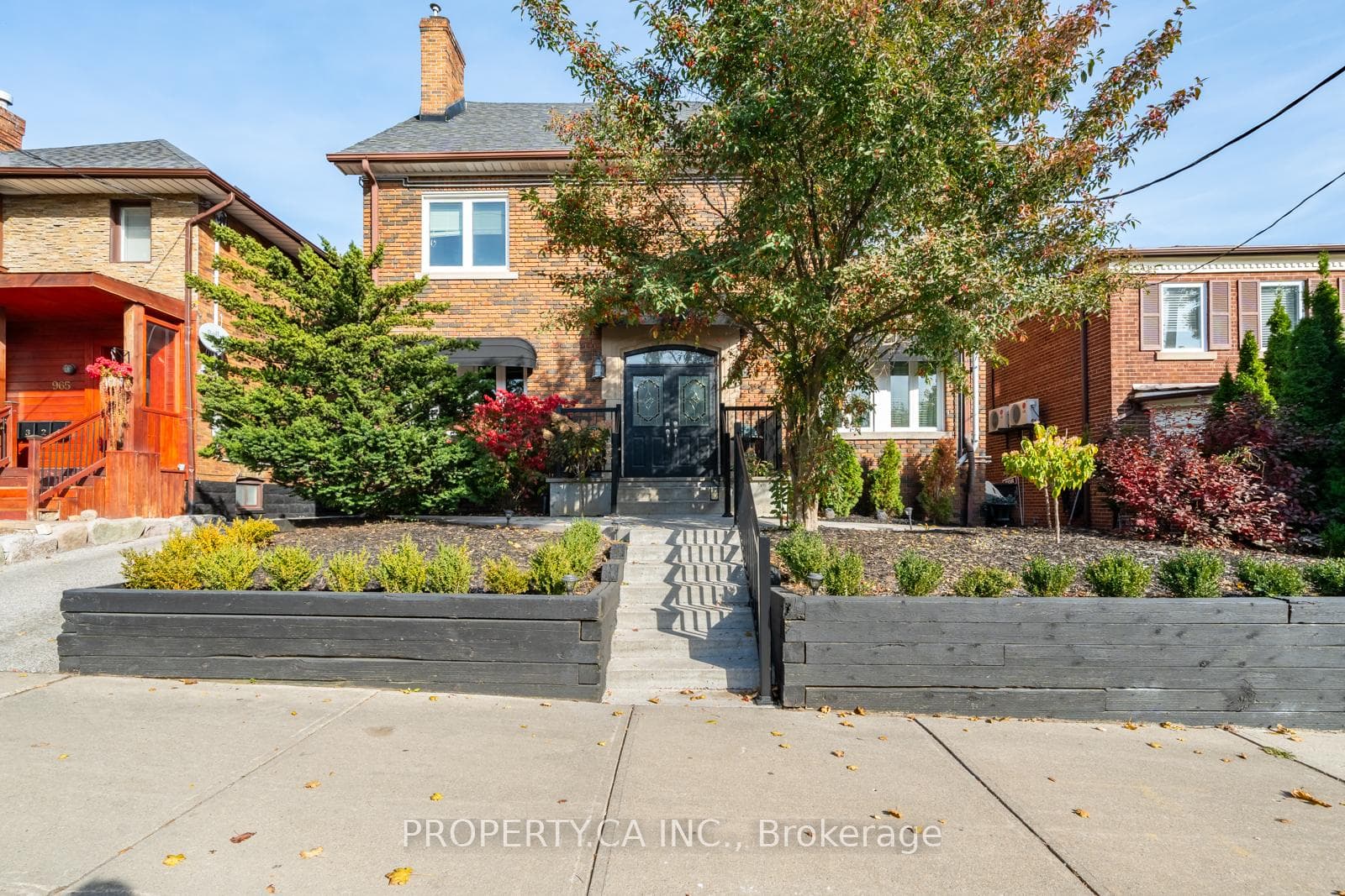 963 Avenue Road Unit 7 photo 1