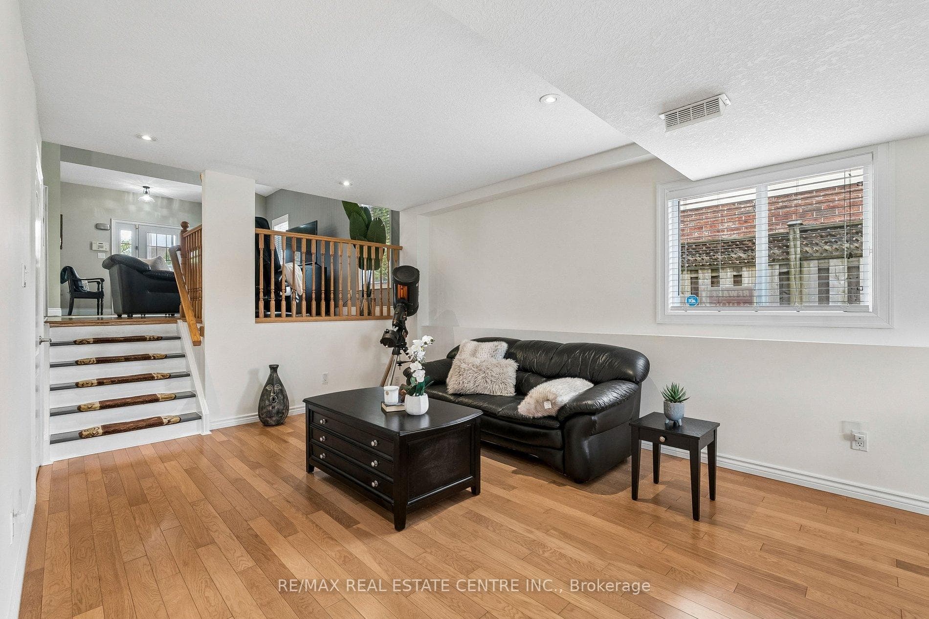 704 Russel Court photo 32