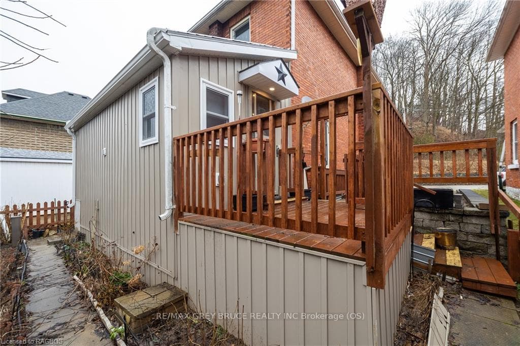 716 5TH Avenue photo 4