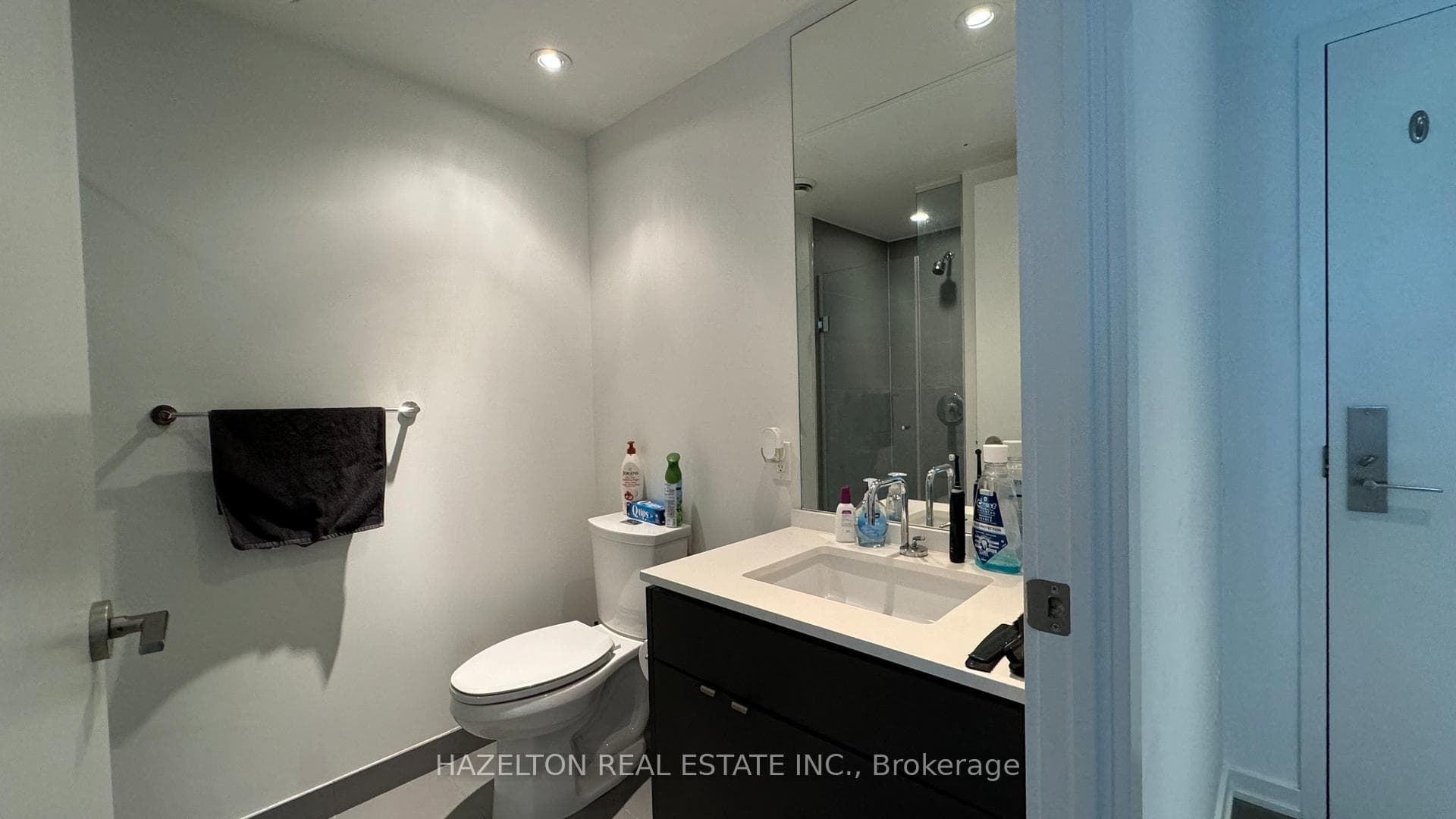 60 Colborne Street Unit 812 photo 17