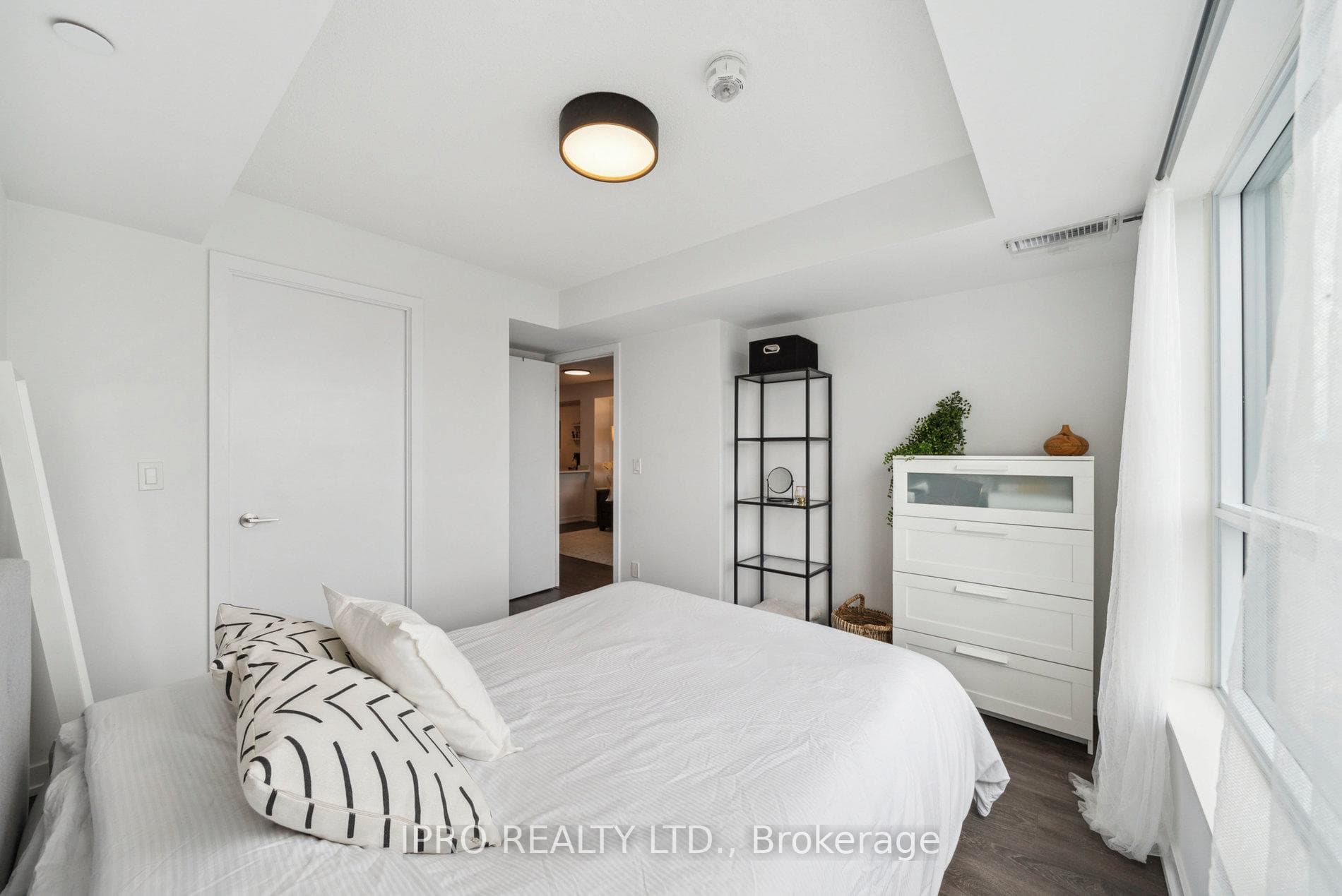 8 Trent Avenue Unit 513 photo 19