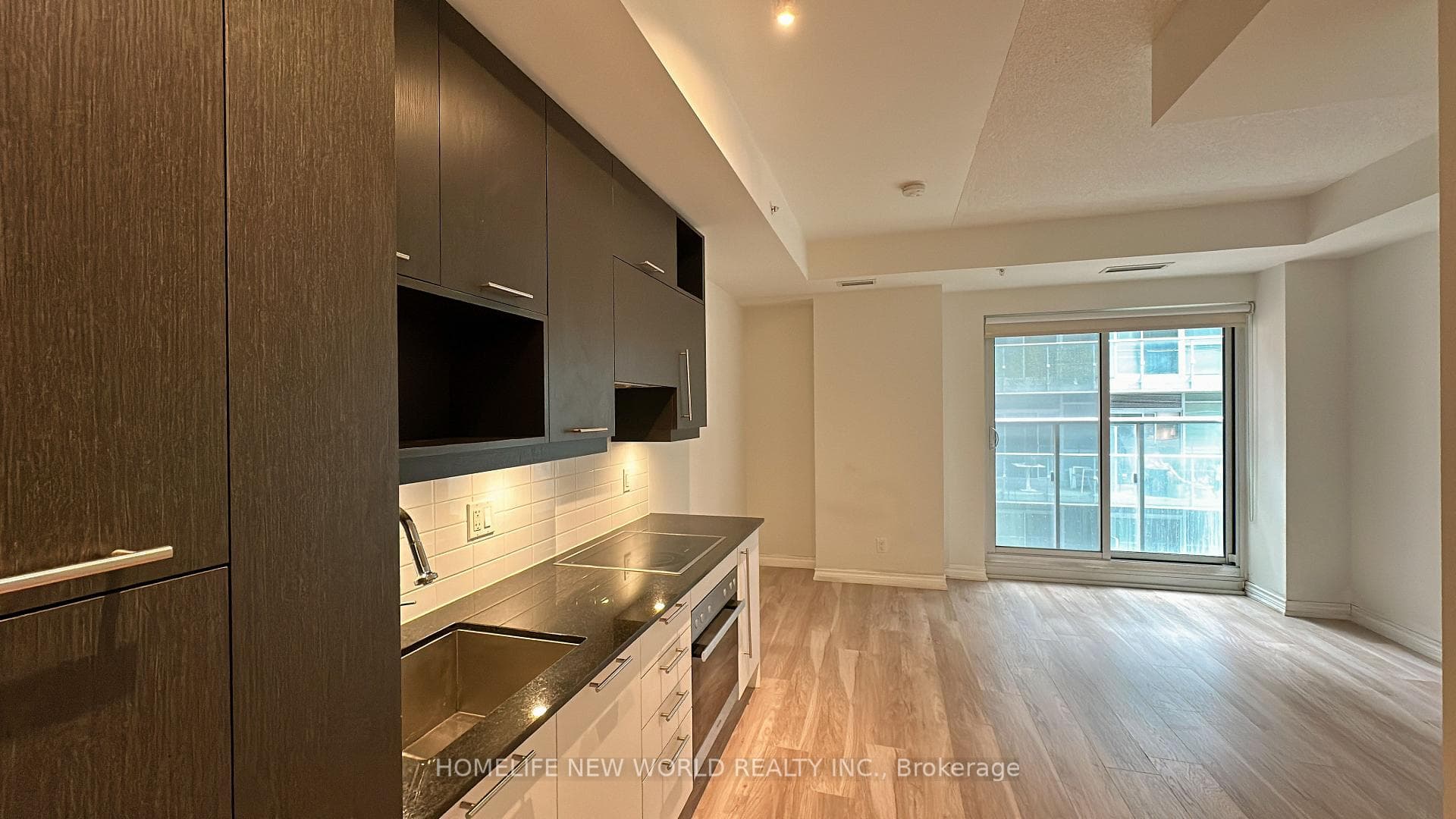 30 Nelson Street Unit 402 photo 8