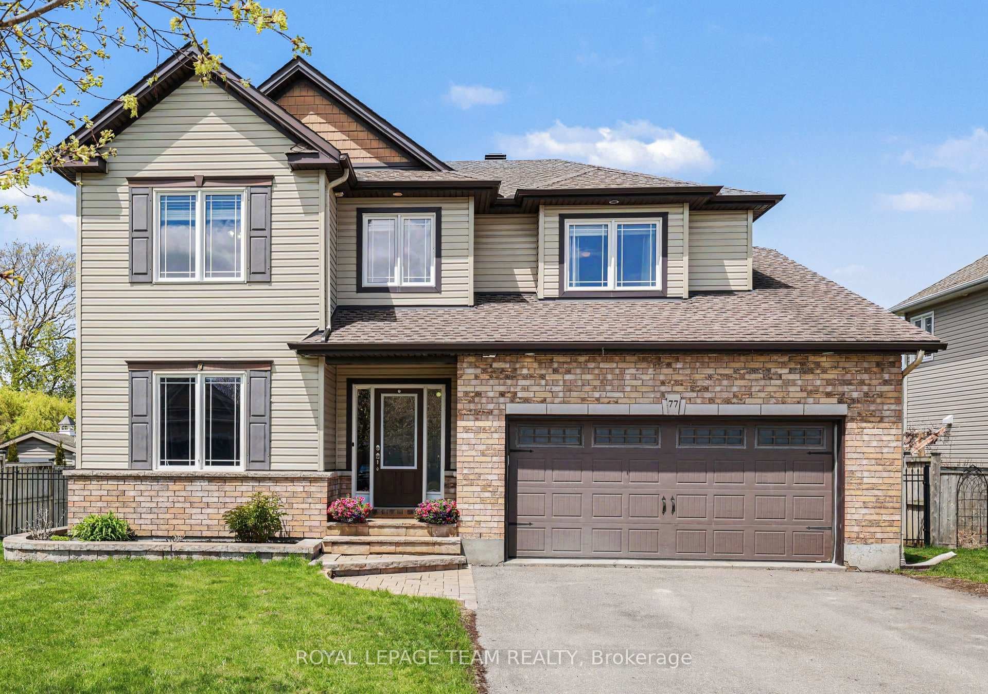 77 Chanonhouse Drive photo 2