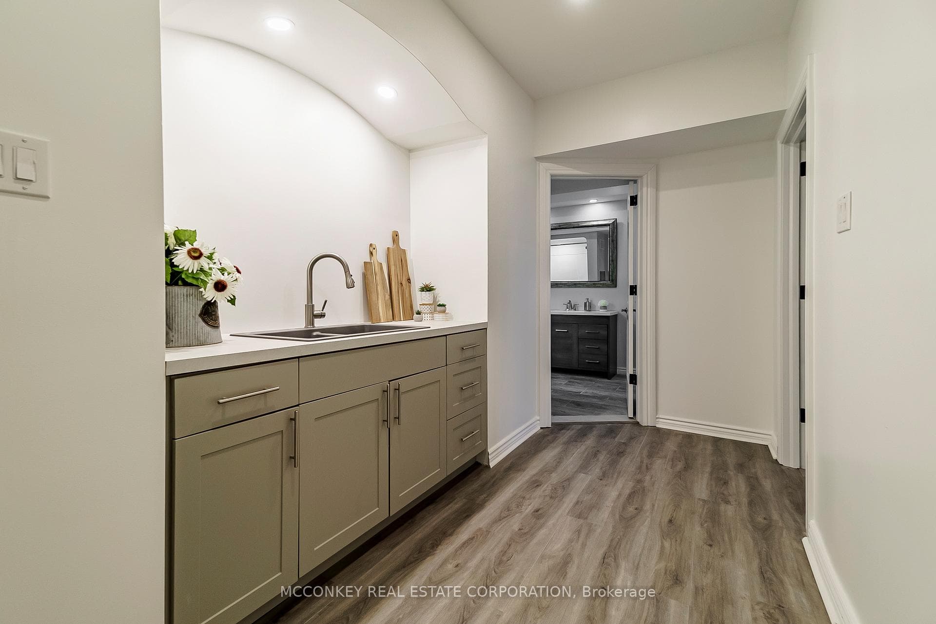 59 Almeara Drive photo 28