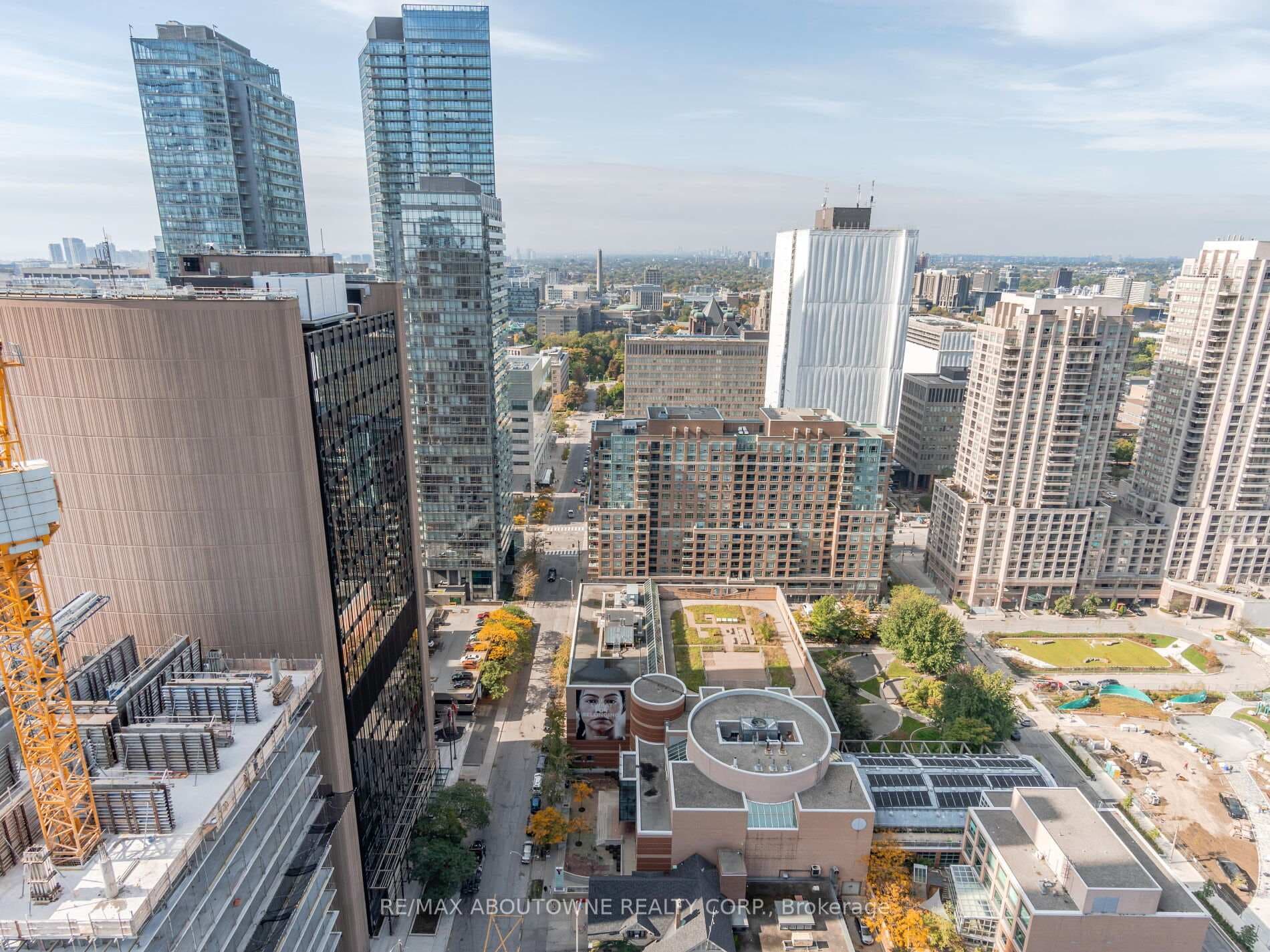 501 Yonge Street Unit 3001 photo 29