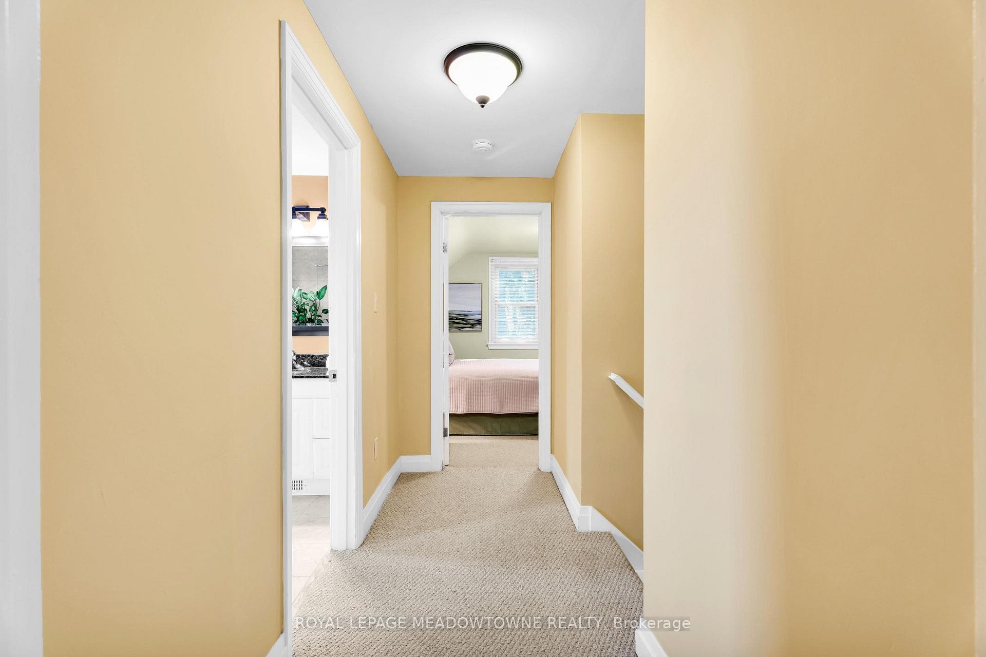 33 Parker Avenue photo 22