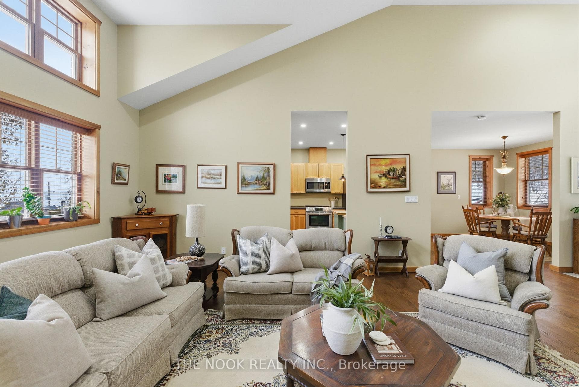 5174 Shore Road photo 9