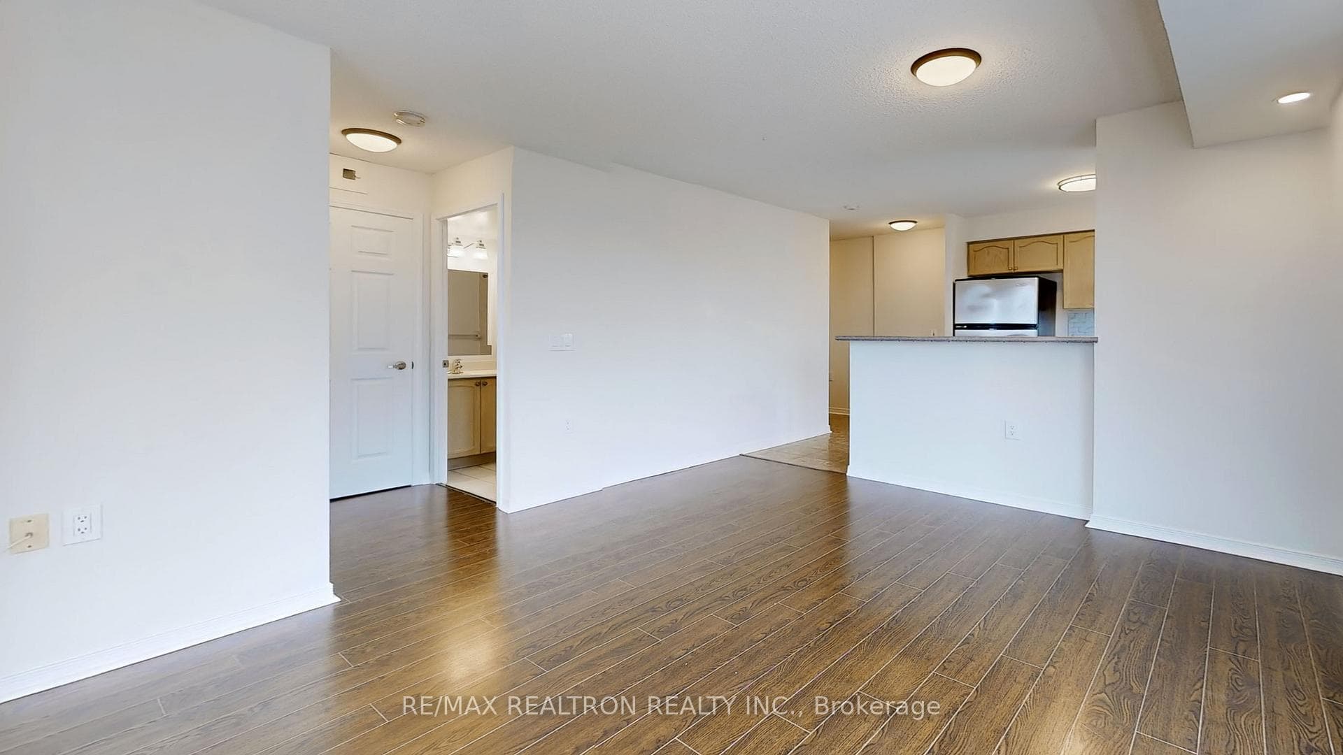 28 Olive Avenue Unit LPH11 photo 14