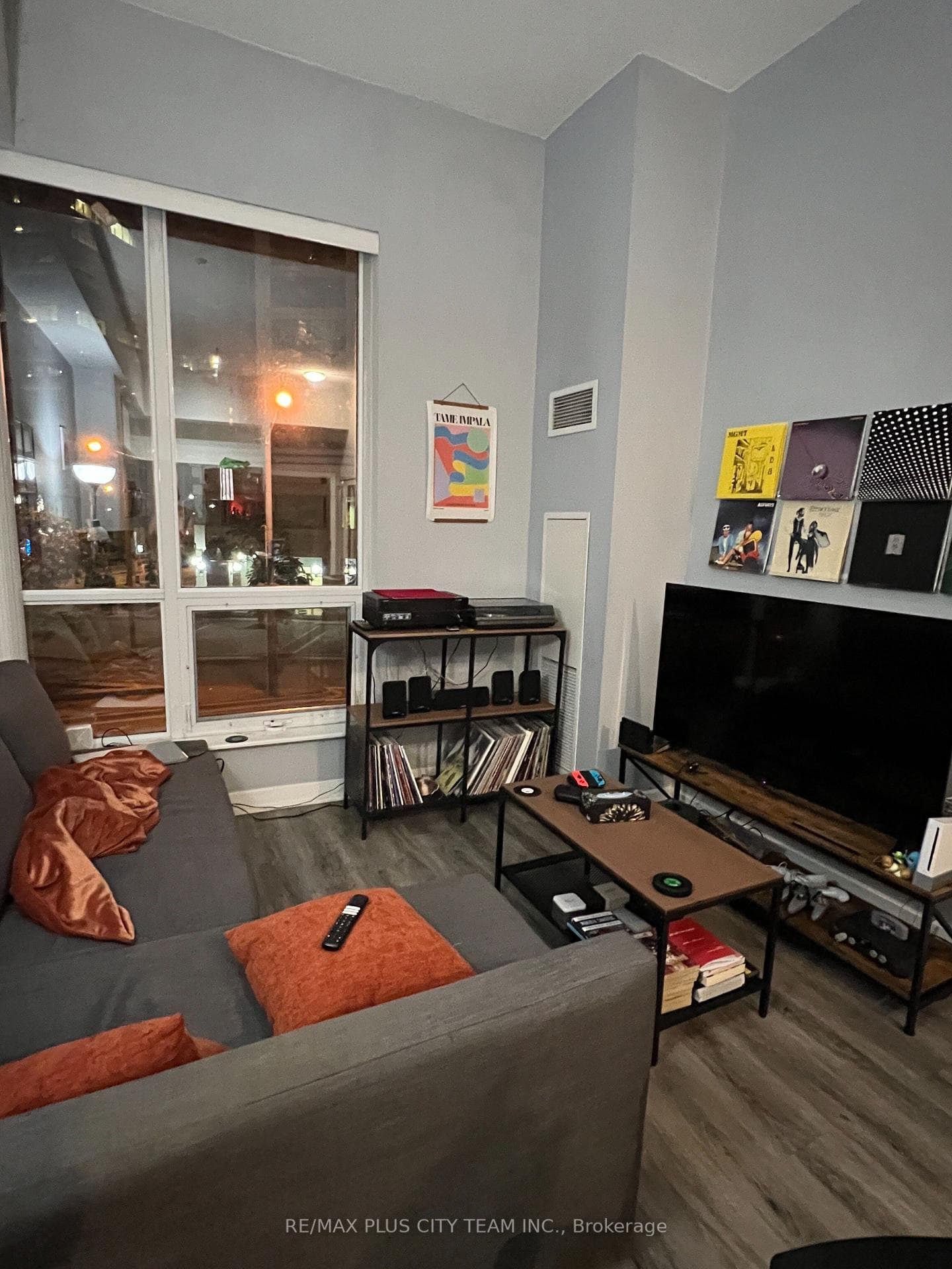 12 Yonge Street Unit 201 photo 2
