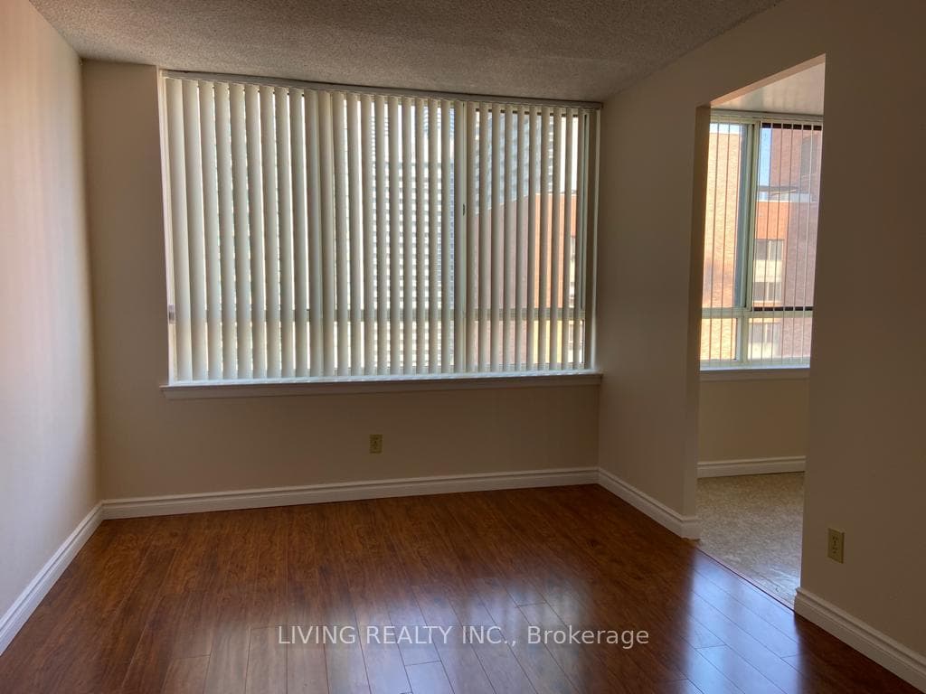 633 Bay Street Unit 1704 photo 35
