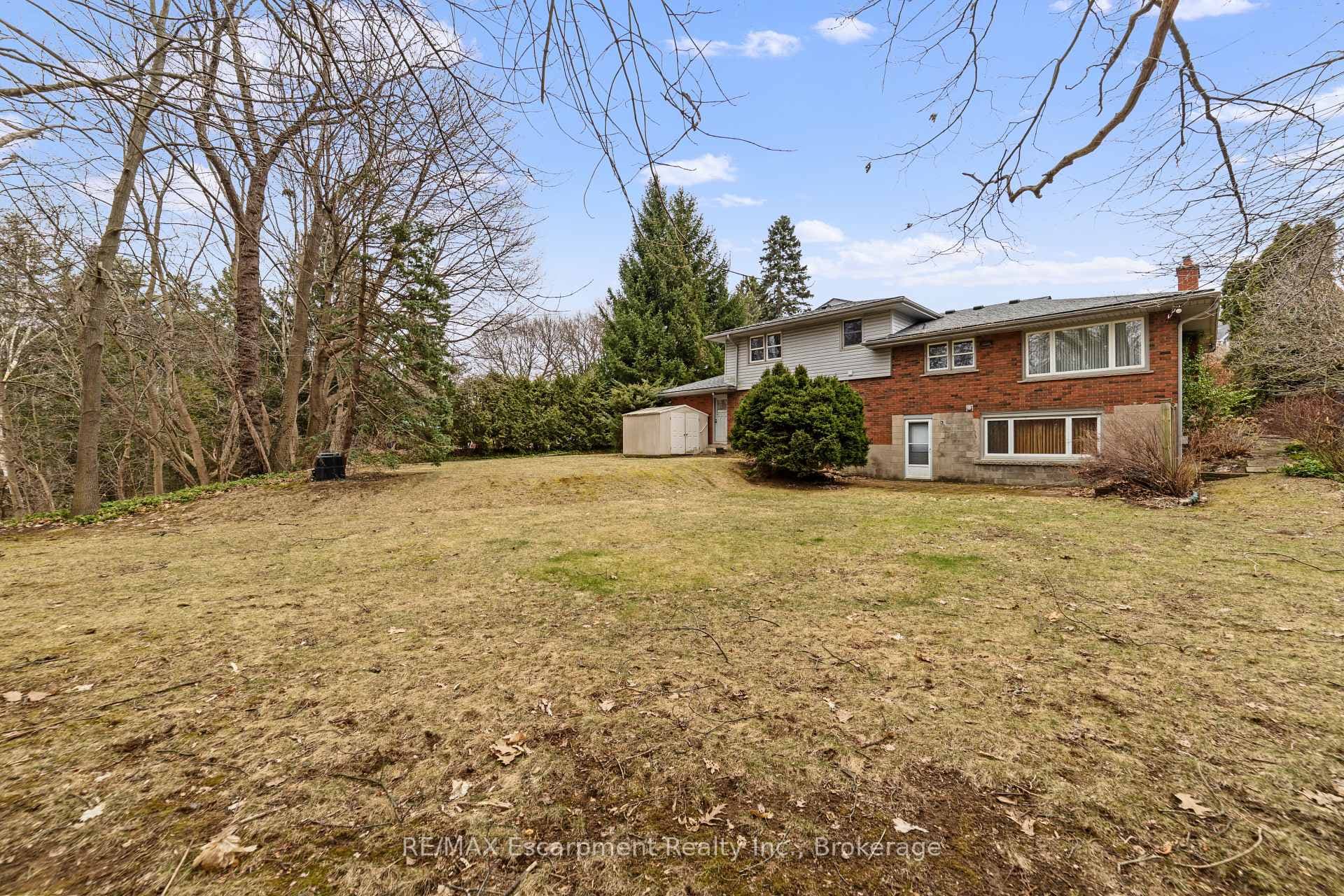 305 Woodworth Drive photo 19