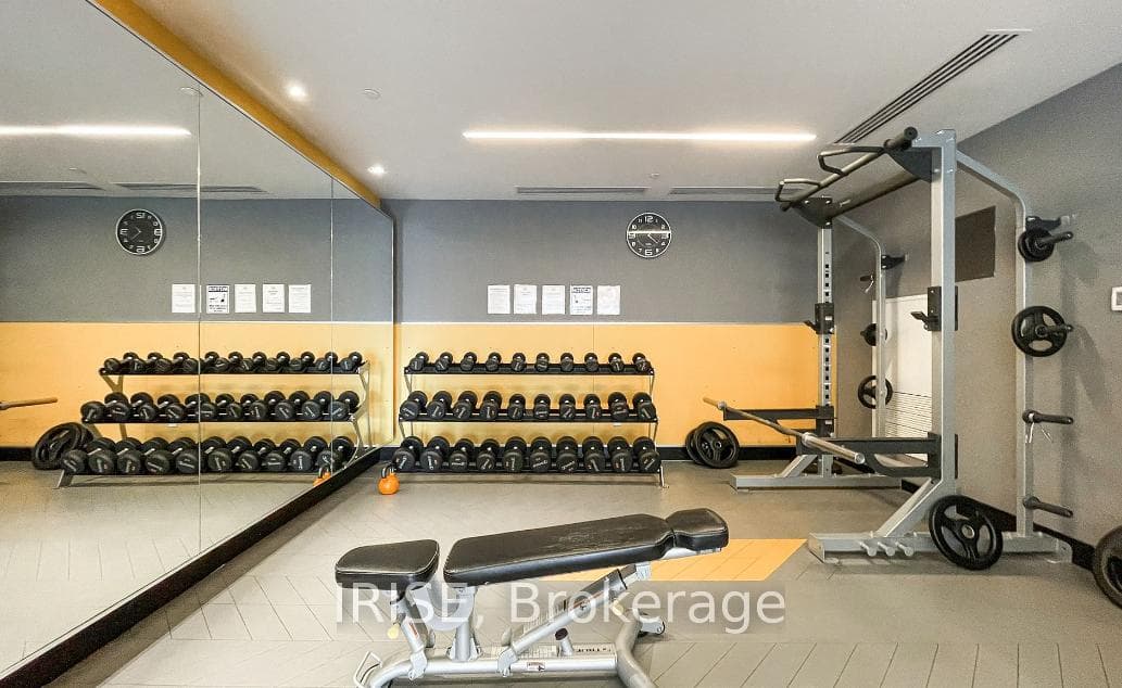 30 Roehampton Avenue Unit 610 photo 13