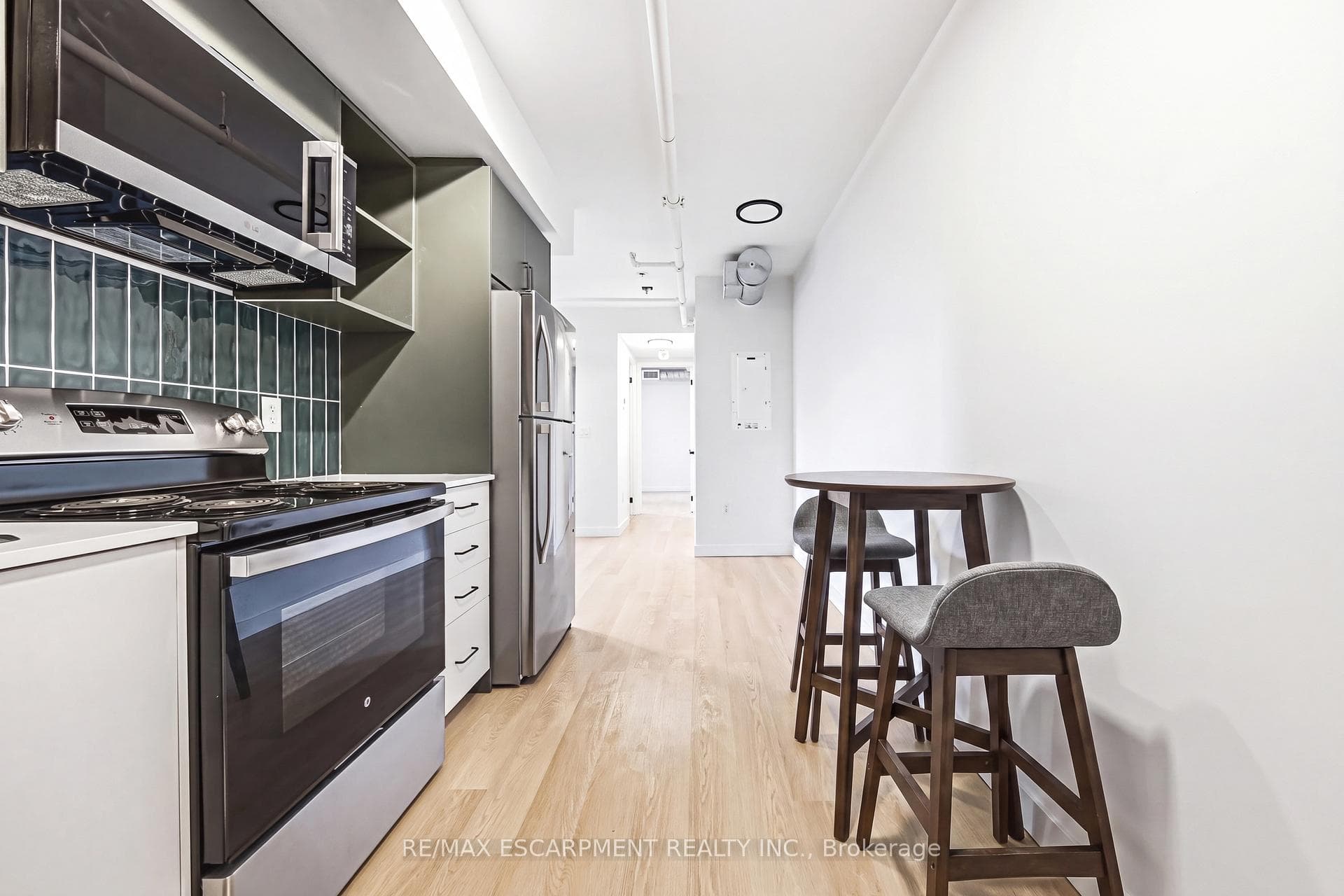 325 James Street Unit 105 photo 2
