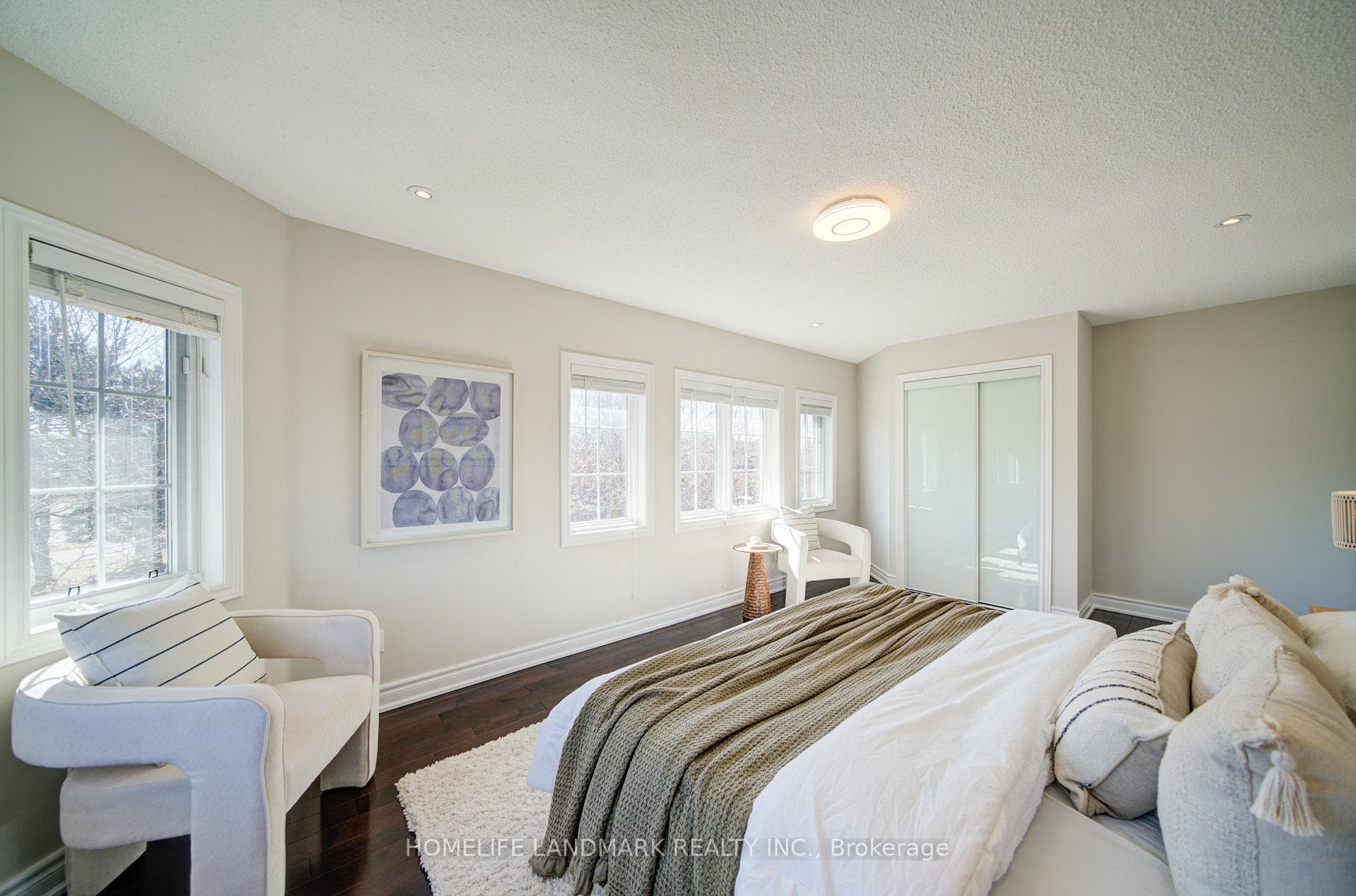 282 Manhattan Drive photo 30