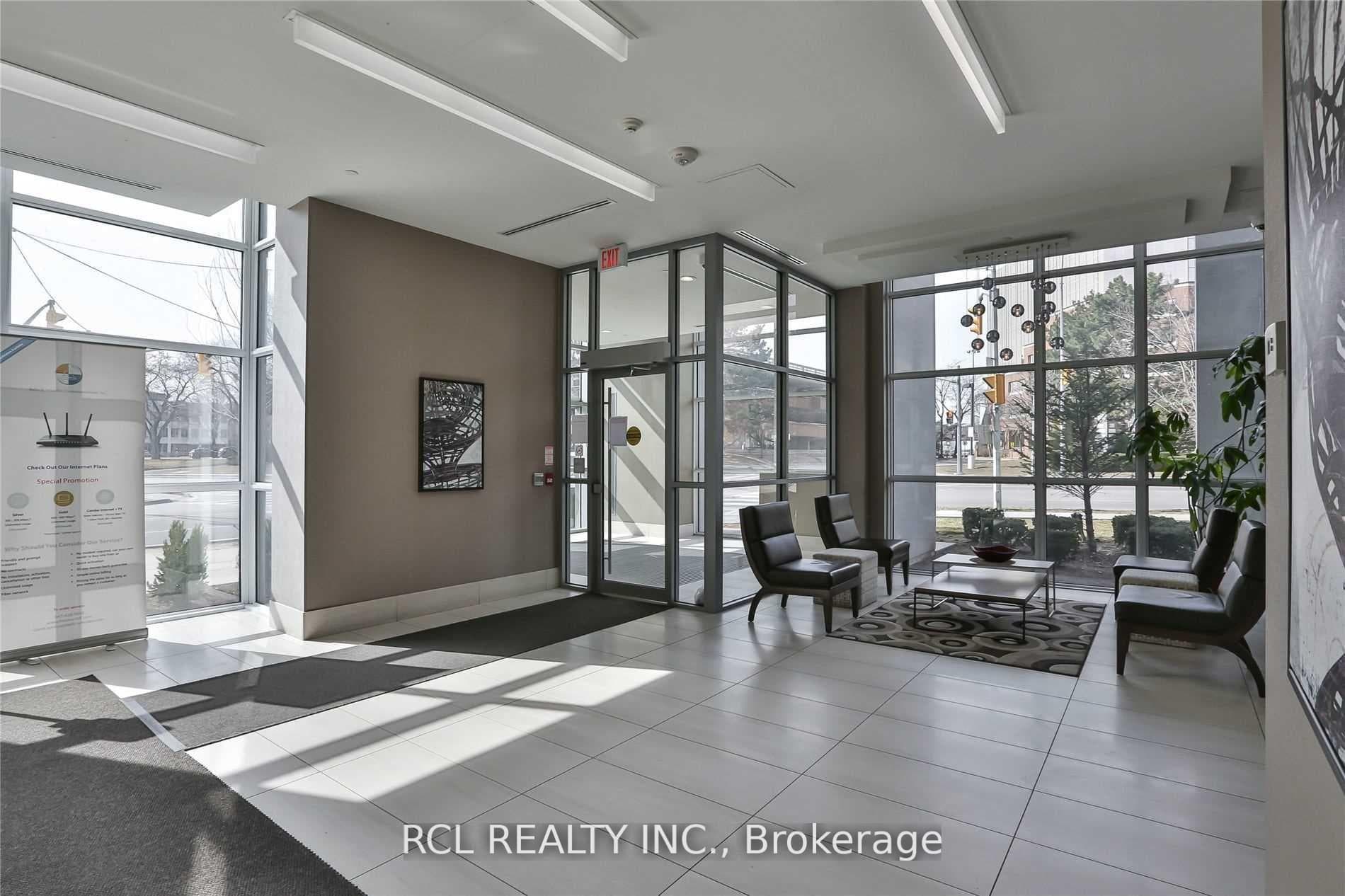 275 Yorkland Road Unit 1809 photo 16