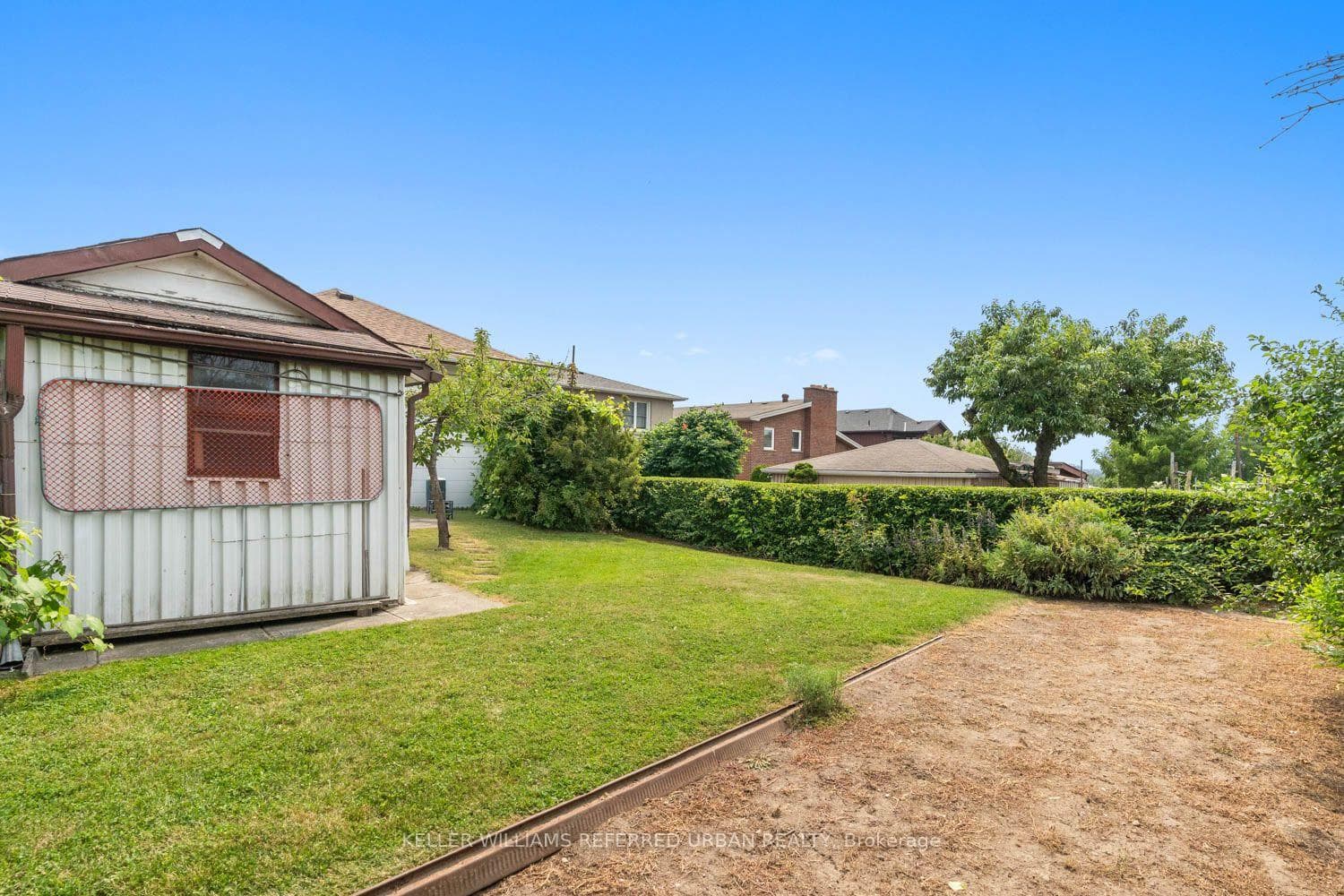114 Gracefield Avenue photo 36