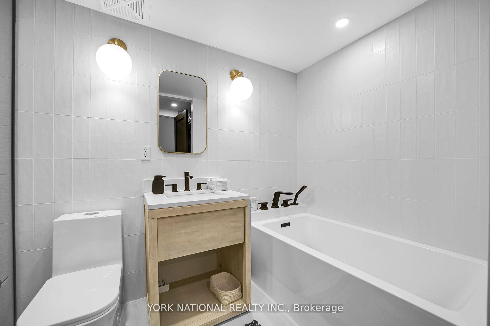 637 Lake Shore Boulevard Unit 417 photo 15
