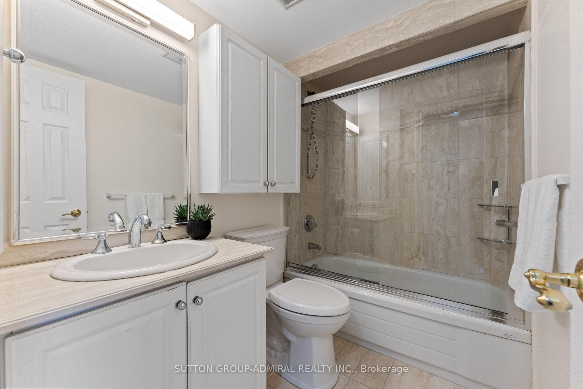 1 Clark Avenue Unit 410 photo 32