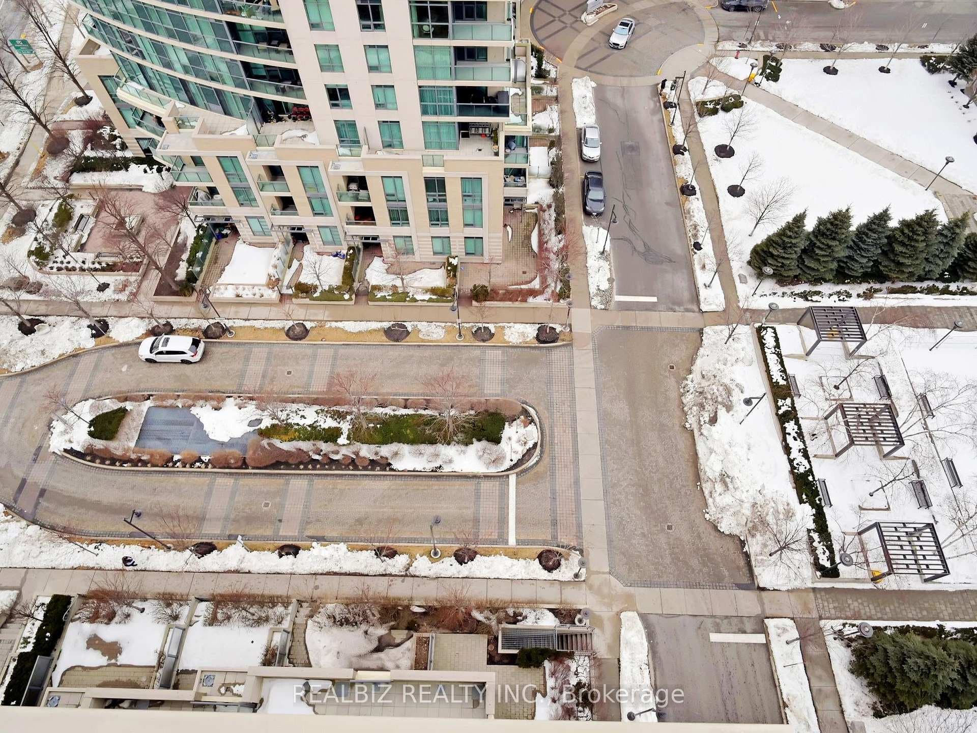 215 Sherway Gardens Road Unit 1507 photo 27