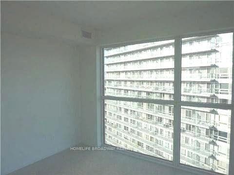 275 Yorkland Road Unit 3304 photo 6