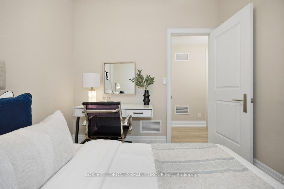 290 Cranbrooke Avenue photo 40
