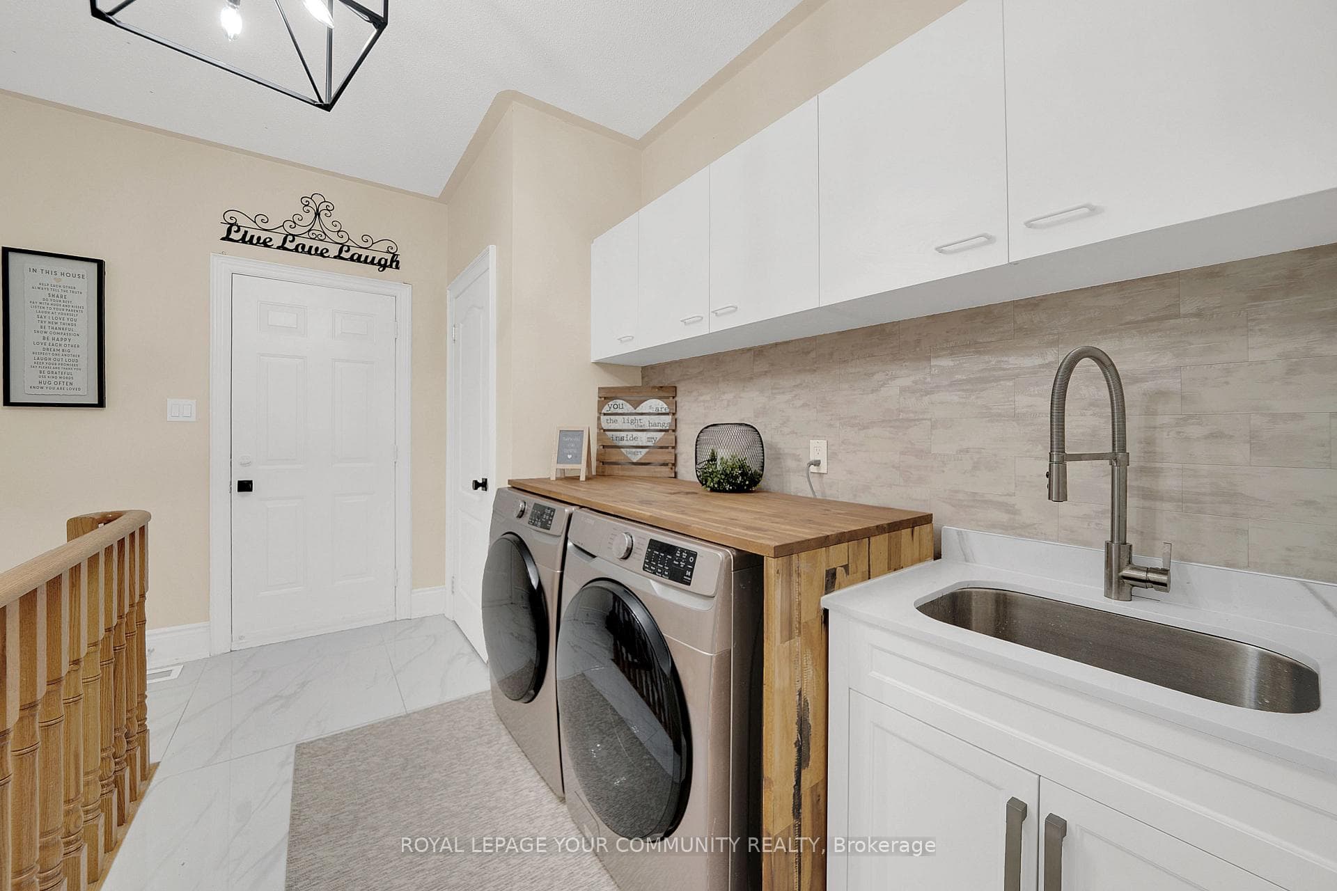 715 Highland Blade Road photo 17