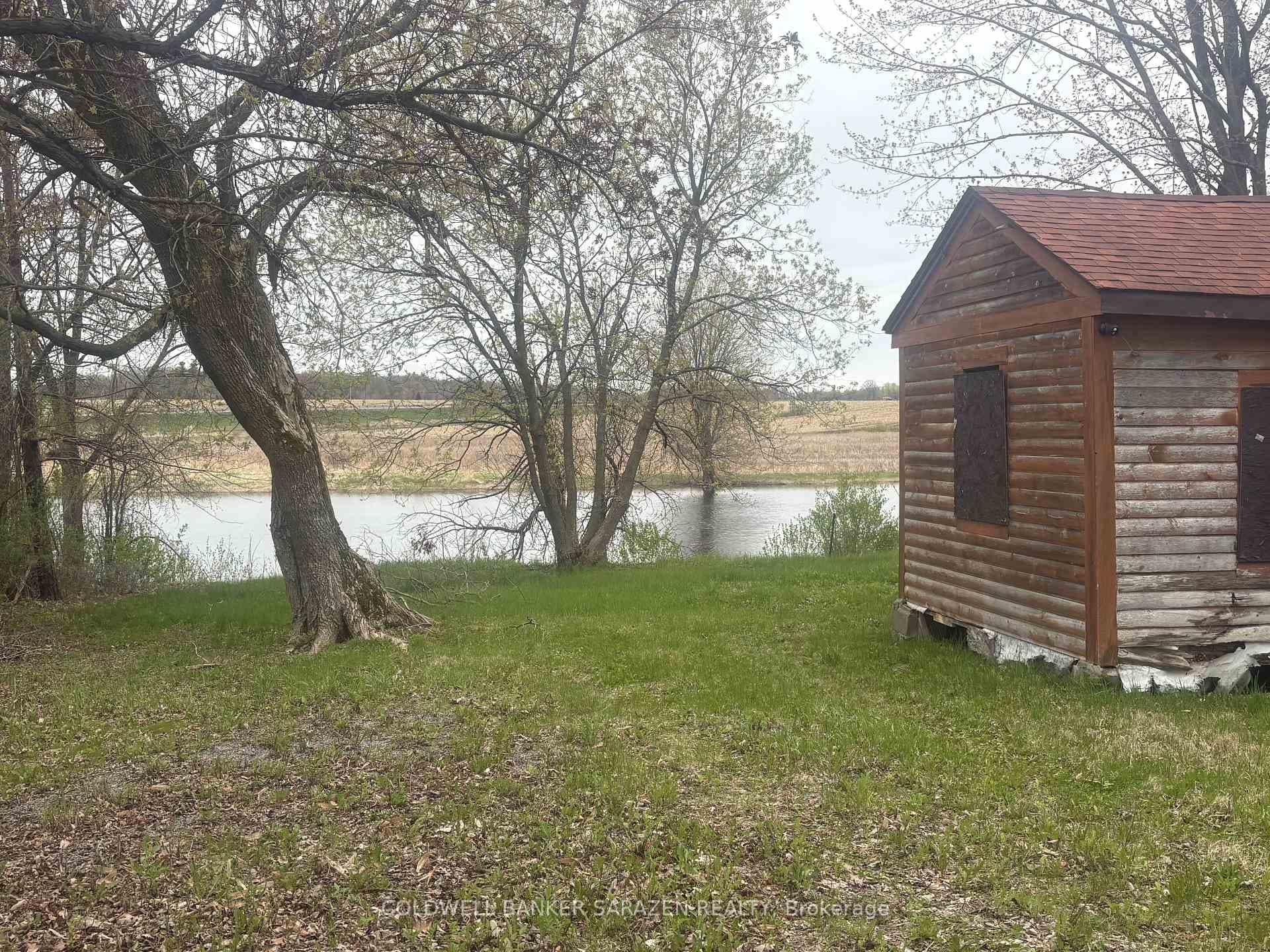 143 Gypsy Lane photo 9