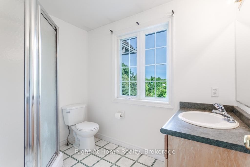 75 Terraview Crescent photo 19