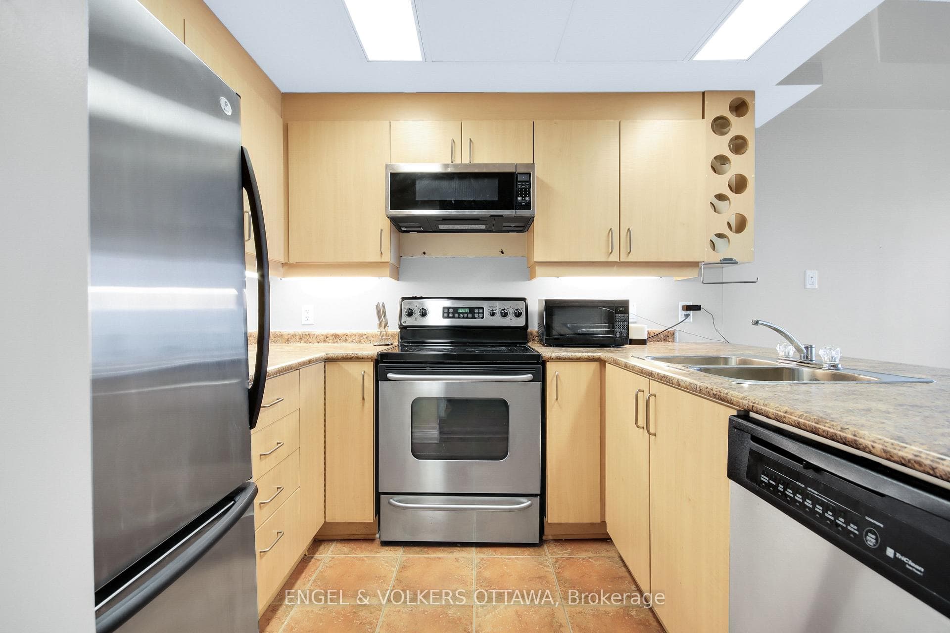 134 York Street Unit 607 photo 8
