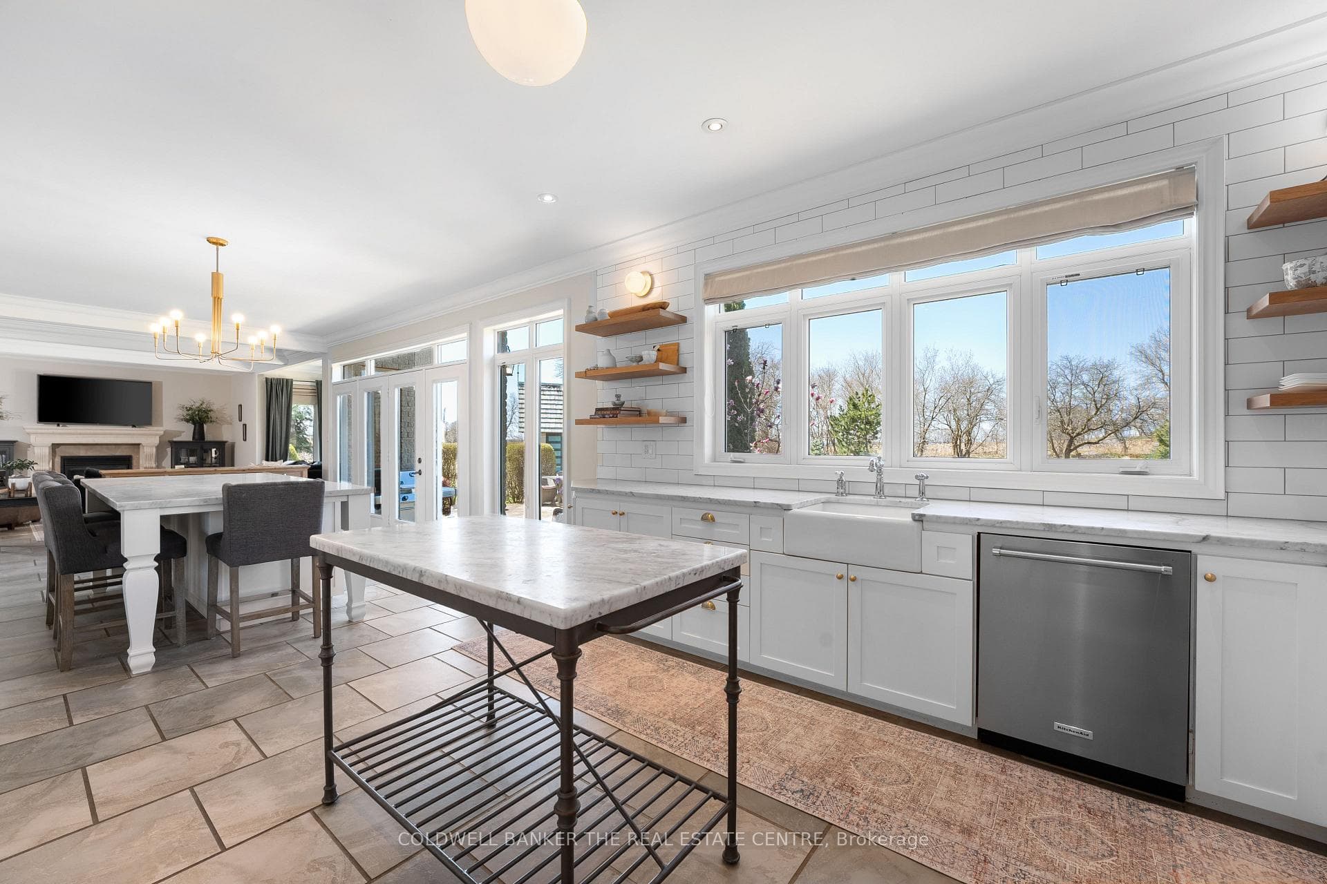 42 Fairbairn Gate photo 18