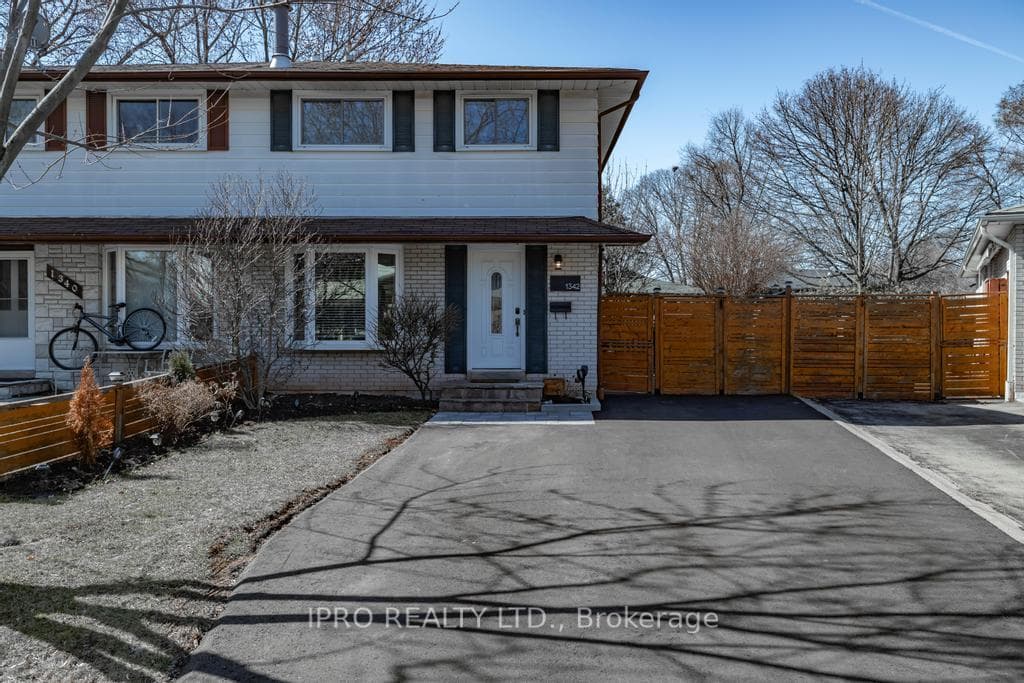 1342 Roylen Road photo 2